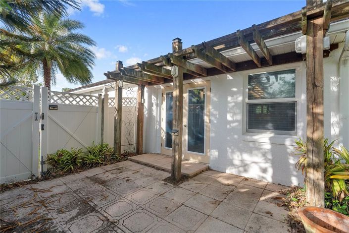 Image No.37-3 Bed Property for sale