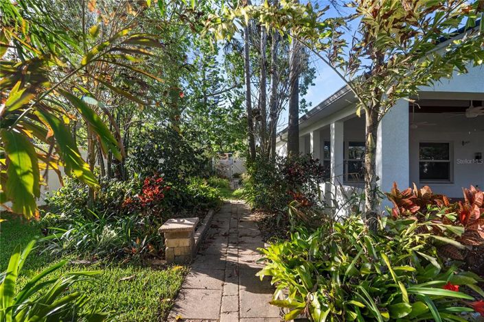 Image No.39-3 Bed Property for sale