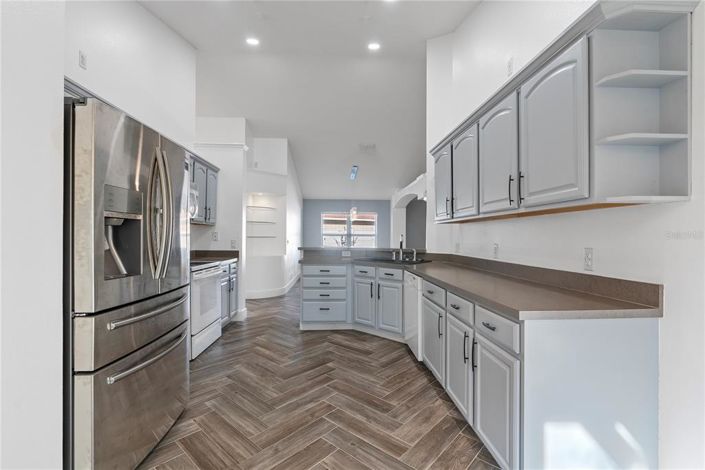 Image No.8-3 Bed Property for sale