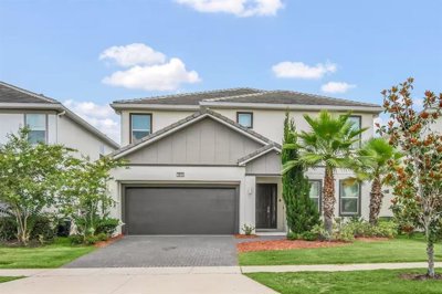 8 Bed Property for sale