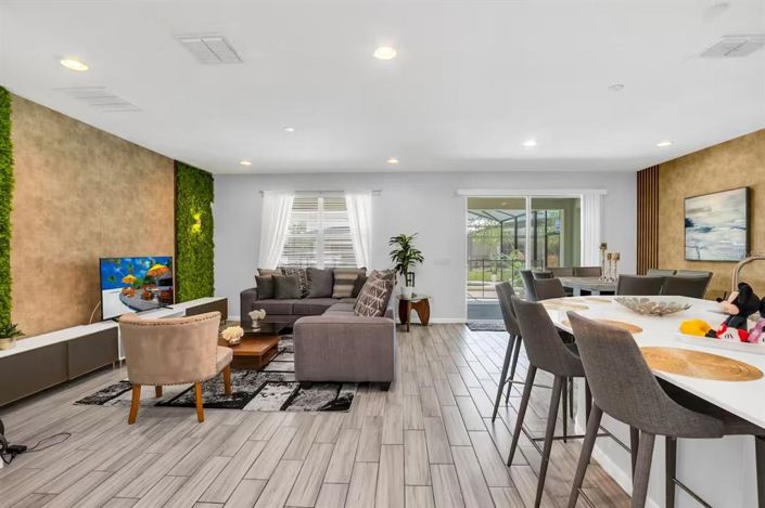 Image No.11-Propriété de 8 chambres à vendre à Kissimmee