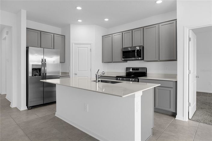 Image No.15-3 Bed Property for sale