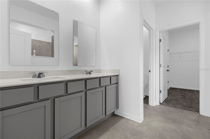 Image No.23-3 Bed Property for sale