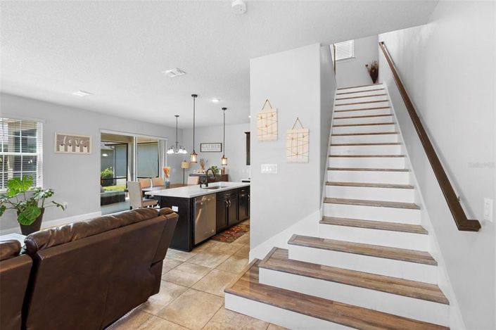 Image No.14-3 Bed Property for sale