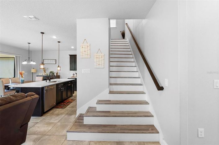 Image No.15-3 Bed Property for sale