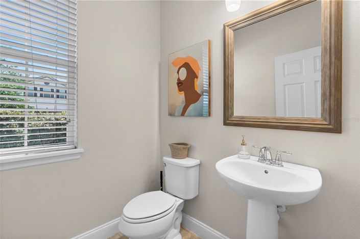 Image No.17-3 Bed Property for sale