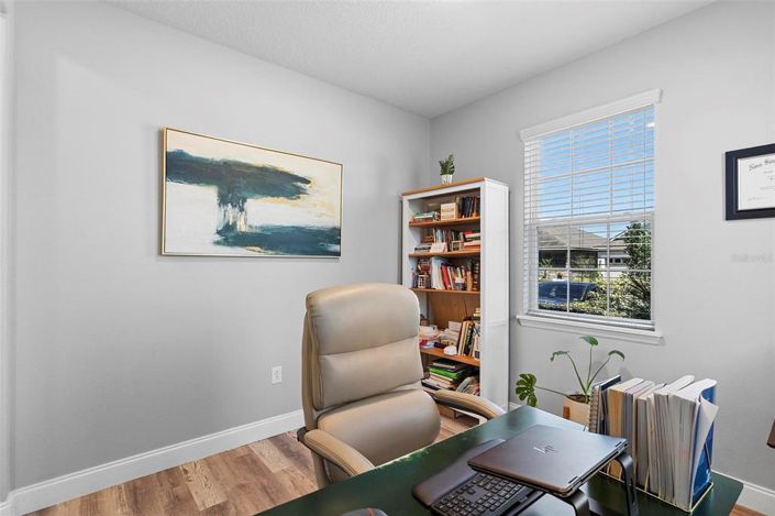 Image No.19-3 Bed Property for sale