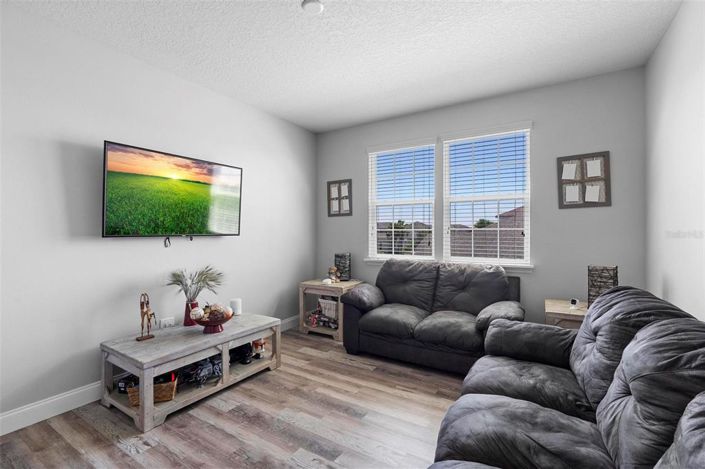 Image No.22-3 Bed Property for sale