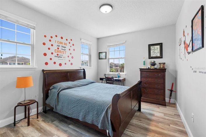 Image No.24-3 Bed Property for sale