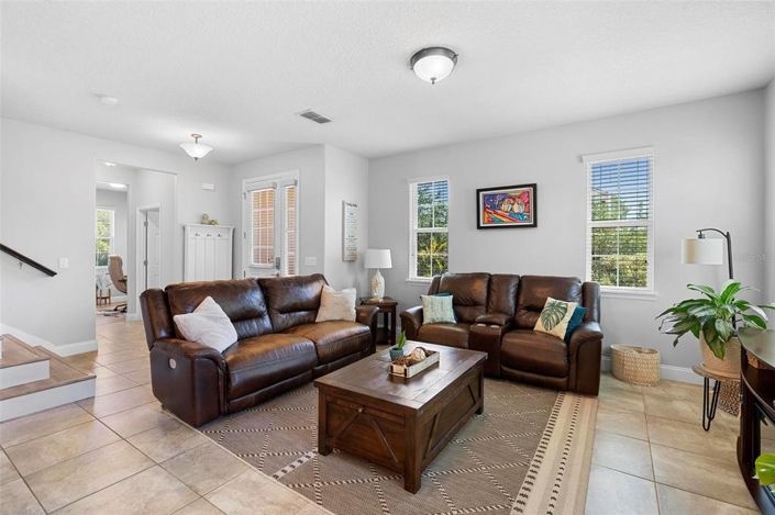 Image No.4-3 Bed Property for sale