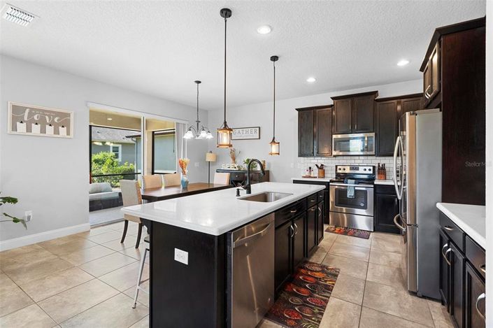 Image No.9-3 Bed Property for sale