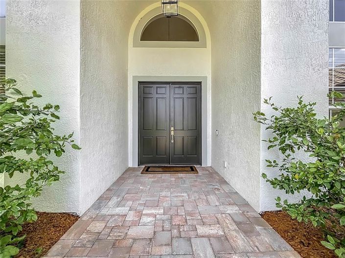 Image No.14-5 Bed Property for sale