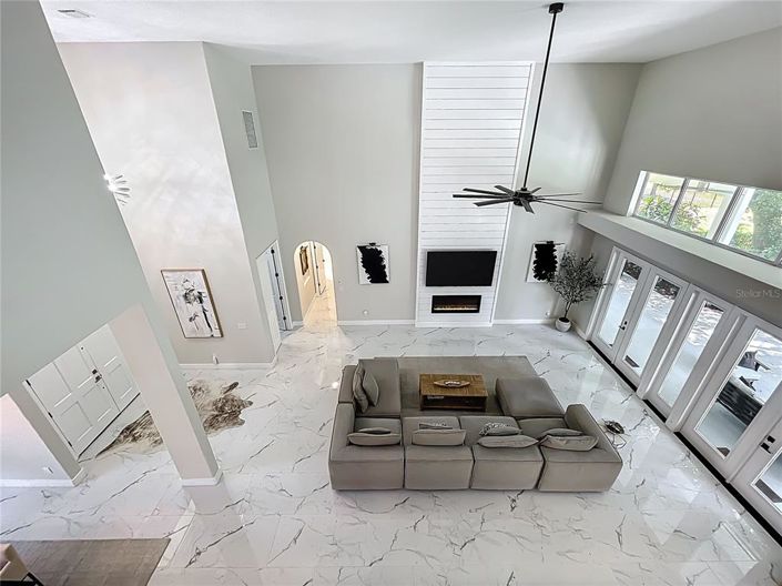 Image No.38-5 Bed Property for sale