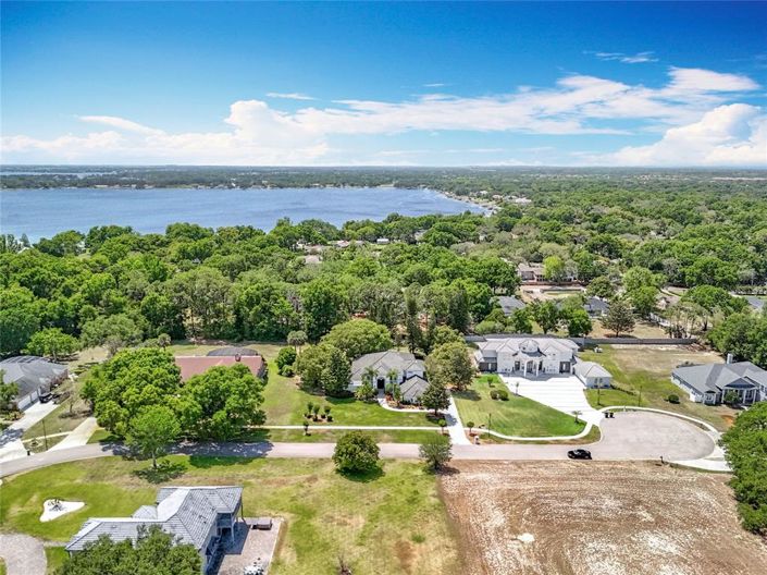 Image No.4-5 Bed Property for sale