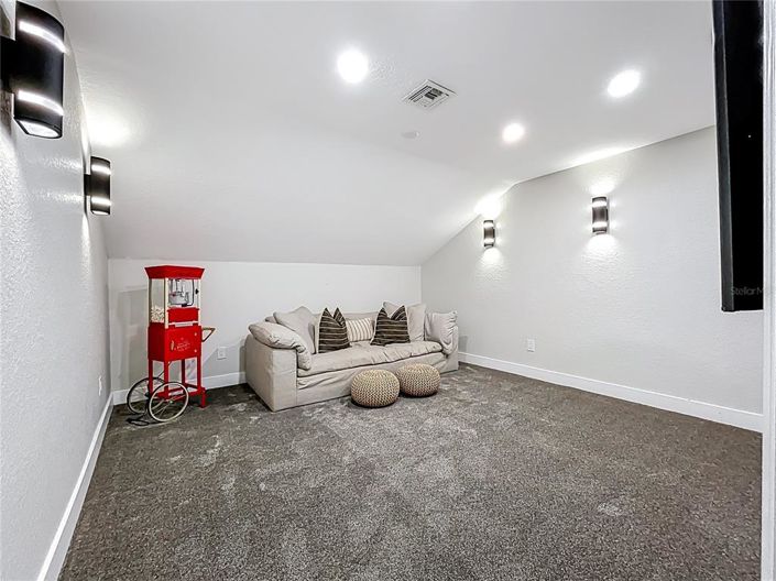 Image No.43-5 Bed Property for sale