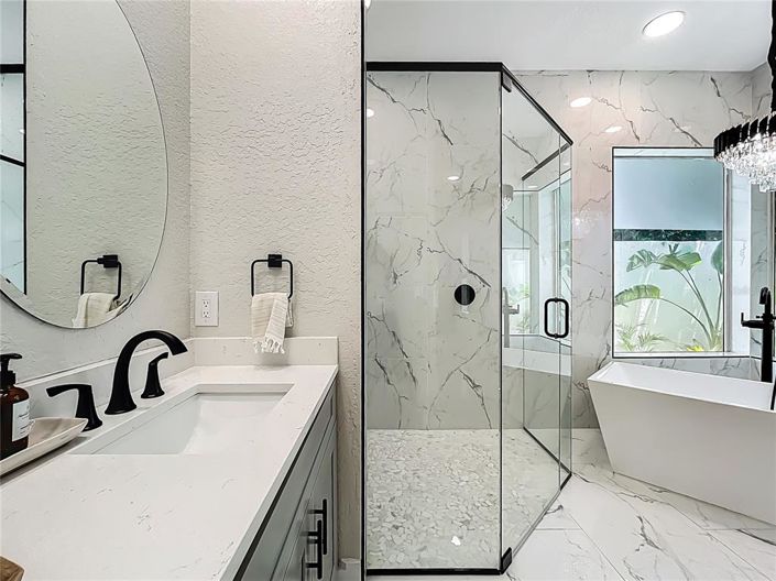 Image No.58-5 Bed Property for sale