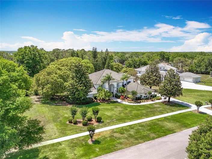 Image No.6-5 Bed Property for sale