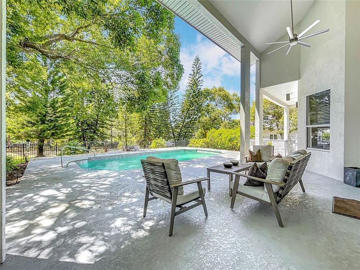 Image No.62-5 Bed Property for sale