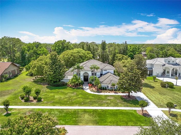 Image No.7-5 Bed Property for sale