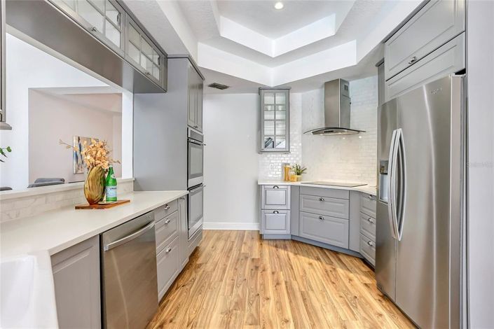 Image No.11-5 Bed Property for sale