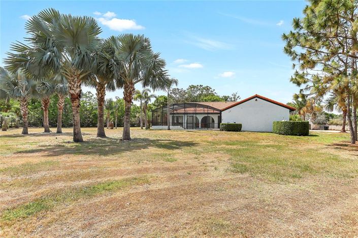 Image No.39-5 Bed Property for sale