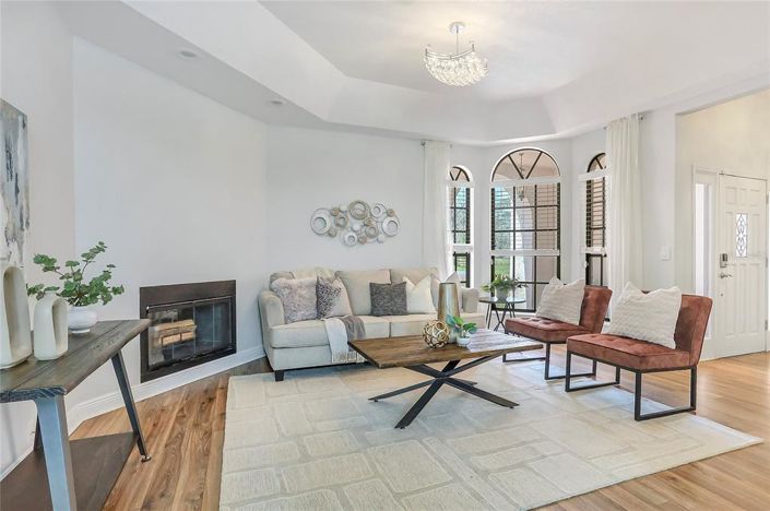 Image No.6-5 Bed Property for sale