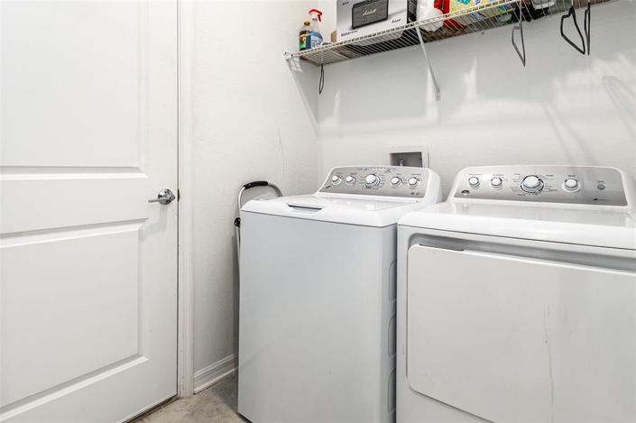 Image No.10-4 Bed Property for sale