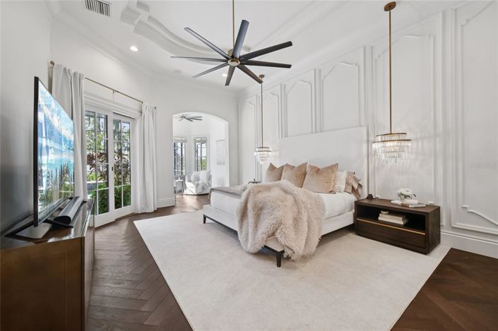 Image No.31-5 Bed Property for sale