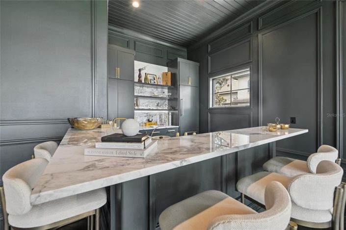 Image No.43-5 Bed Property for sale