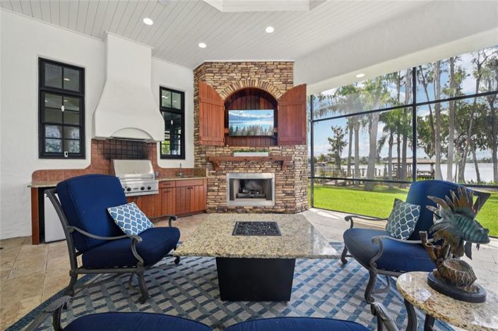 Image No.69-5 Bed Property for sale