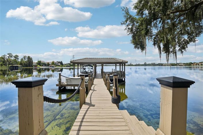 Image No.79-5 Bed Property for sale