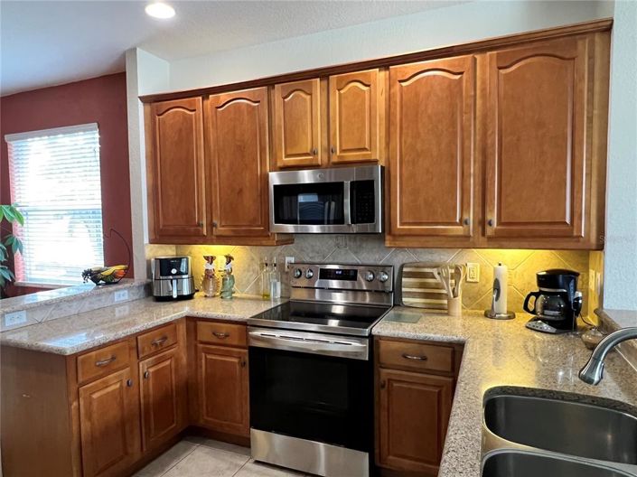 Image No.17-3 Bed Property for sale