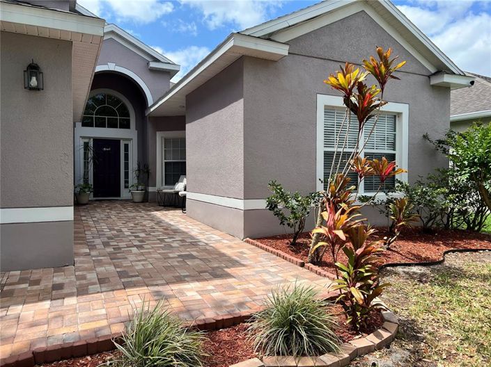 Image No.3-3 Bed Property for sale