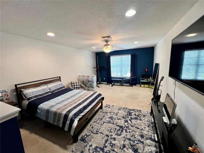 Image No.35-3 Bed Property for sale