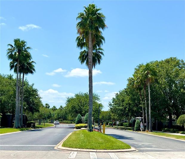 Image No.44-3 Bed Property for sale