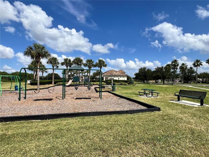 Image No.53-3 Bed Property for sale