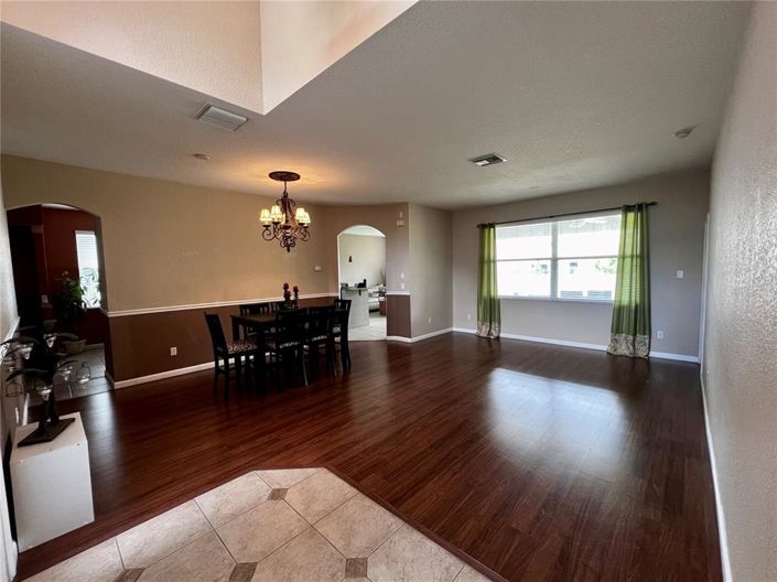 Image No.7-3 Bed Property for sale