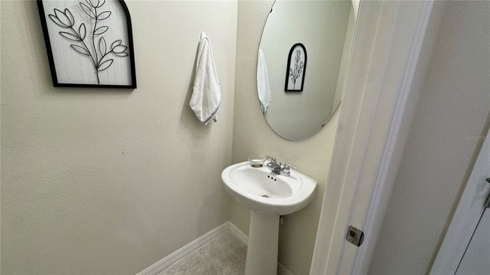 Image No.10-3 Bed Townhouse for sale