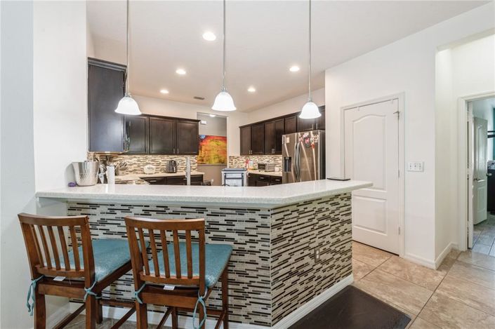 Image No.18-4 Bed Property for sale