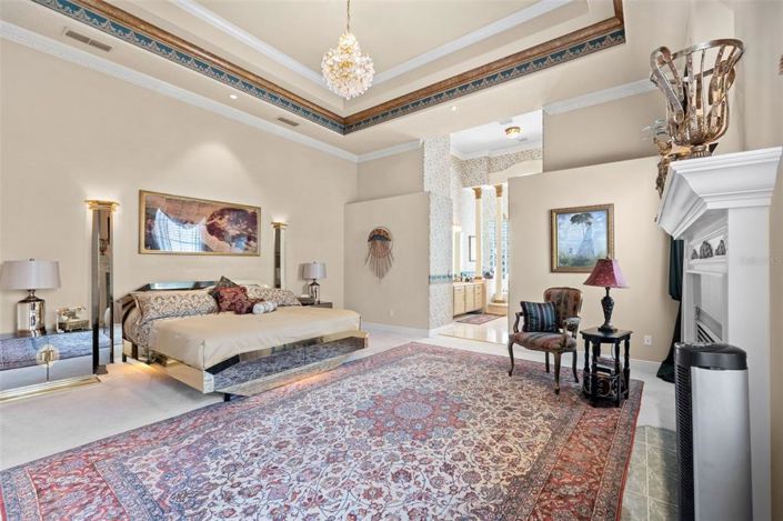 Image No.41-5 Bed Property for sale