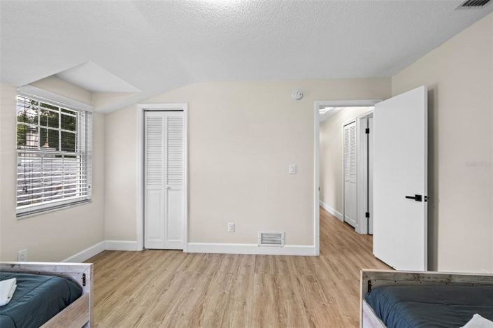 Image No.30-Propriété de 4 chambres à vendre à Orlando