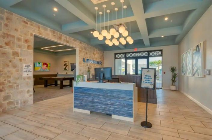 Image No.27-4 Bed Townhouse for sale