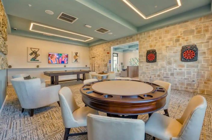 Image No.28-4 Bed Townhouse for sale