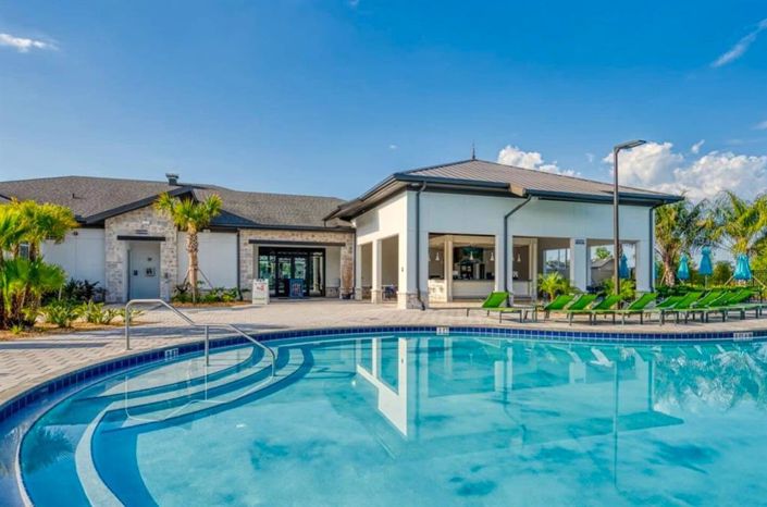 Image No.40-4 Bed Townhouse for sale