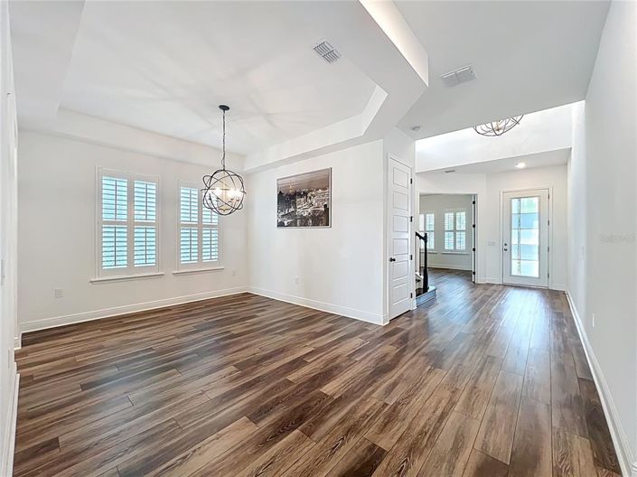 Image No.16-5 Bed Property for sale