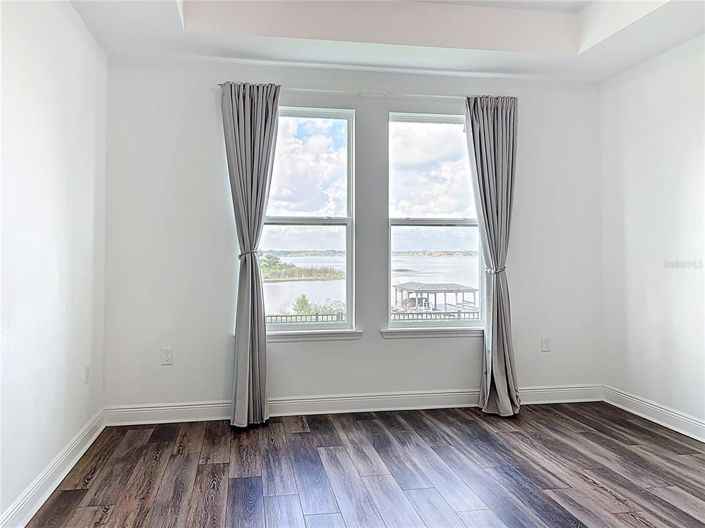 Image No.29-5 Bed Property for sale