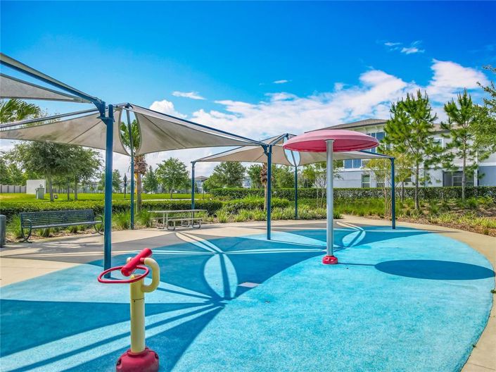 Image No.65-5 Bed Property for sale