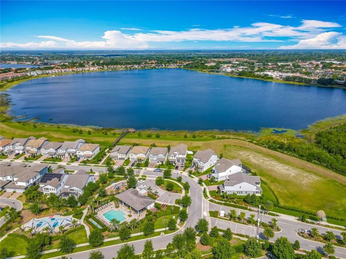 Image No.8-5 Bed Property for sale