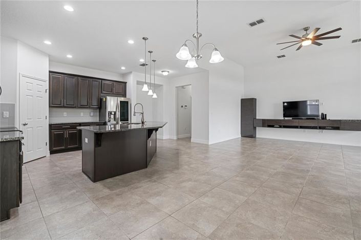 Image No.13-Propriété de 4 chambres à vendre à Kissimmee