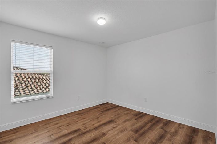 Image No.13-5 Bed Property for sale